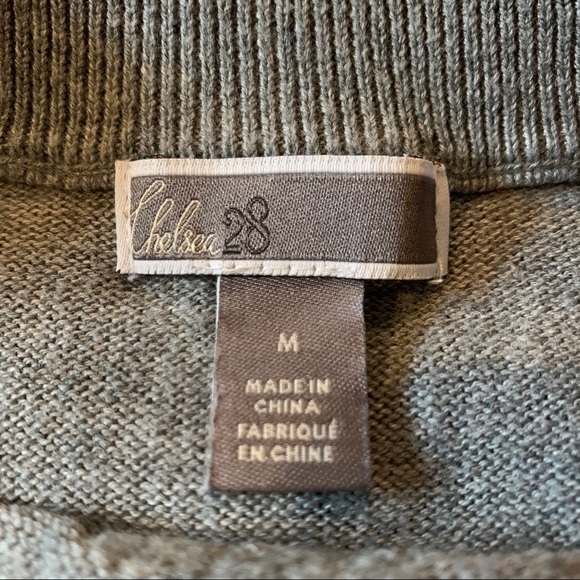 Chelsea28 Fuzzy Floral Light Grey Sweater - Picture 5 of 9